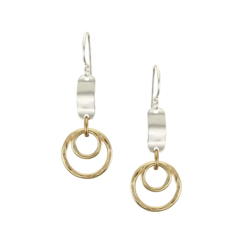 Wavy Oval with Rings Wire Earring