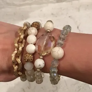 White 4 Layer Bracelet Set