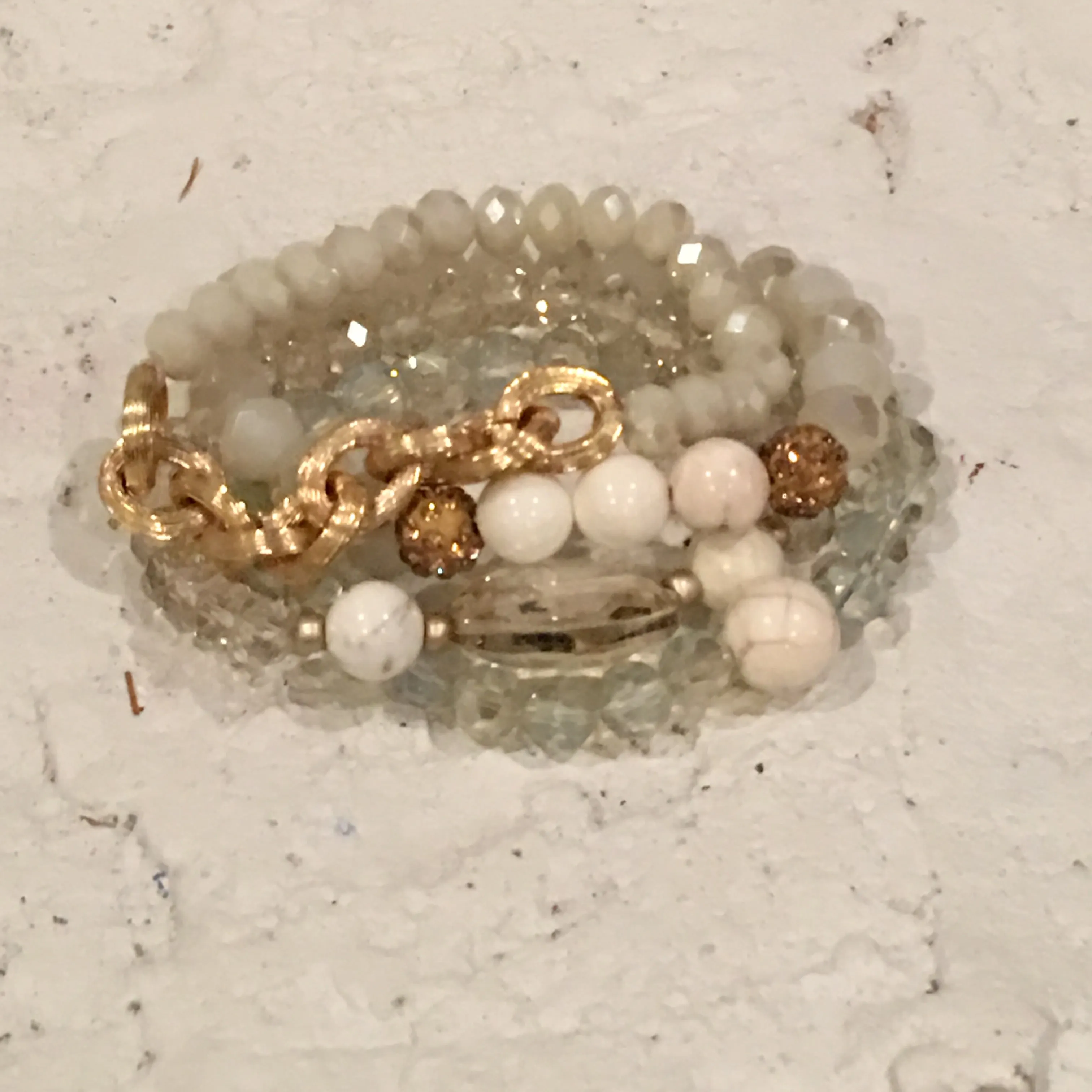 White 4 Layer Bracelet Set
